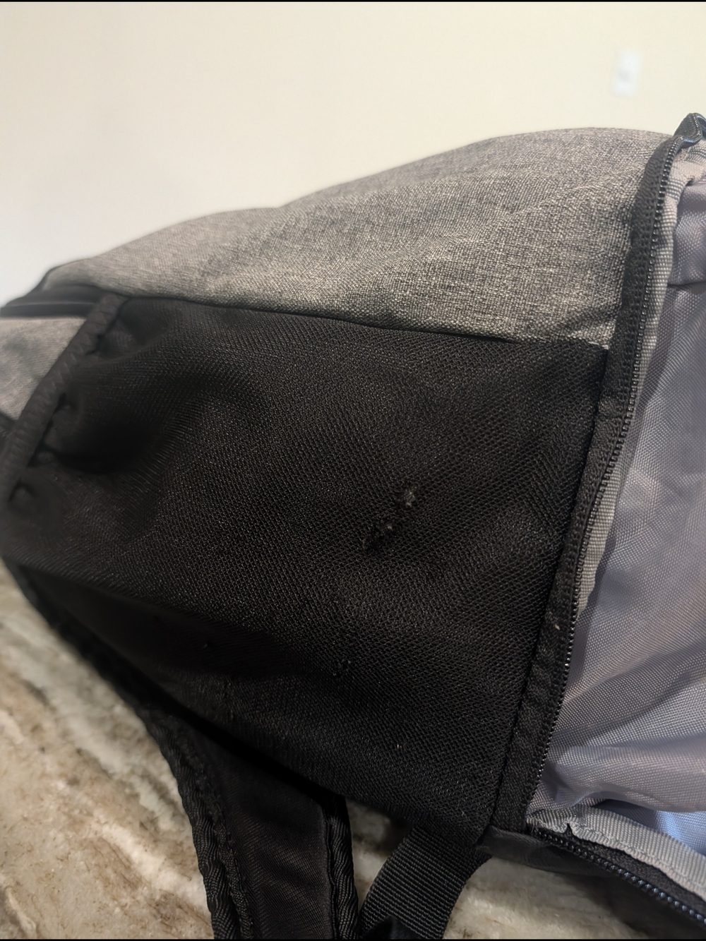 Under Armour Backpack - Picture 9 of 10